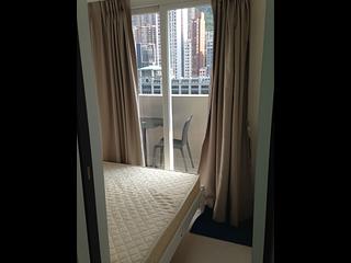 Sai Ying Pun - Tung Cheung Building 11