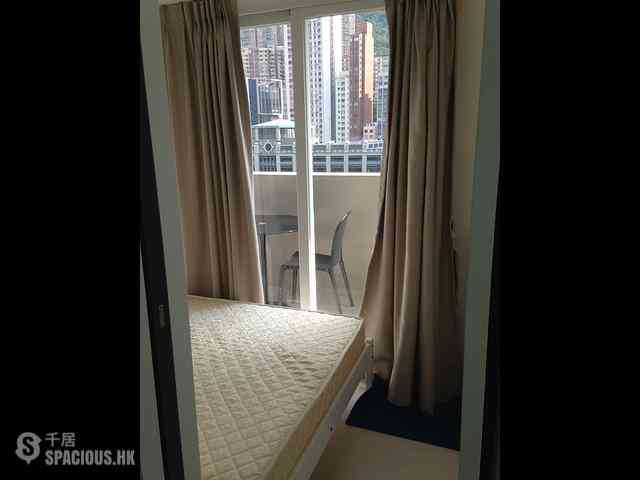 Sai Ying Pun - Tung Cheung Building 11