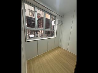 Mong Kok - Kwong On Bank Mongkok Branch Building 21