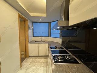 Pak Shek Kok - Providence Bay Phase 2 Providence Peak Tower 15 04