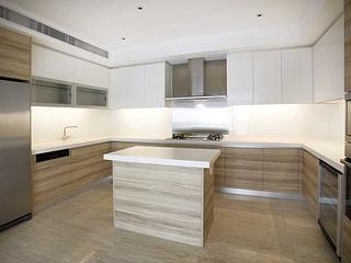 Chung Hom Kok - Magnolia (The Crown Villas) 04