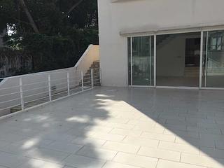 Chung Hom Kok - Magnolia (The Crown Villas) 06