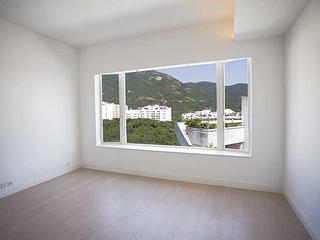 Chung Hom Kok - Magnolia (The Crown Villas) 07
