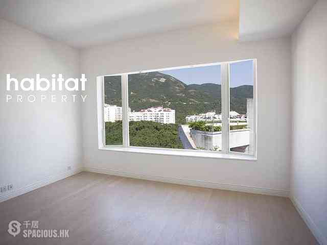 Chung Hom Kok - Magnolia (The Crown Villas) 07