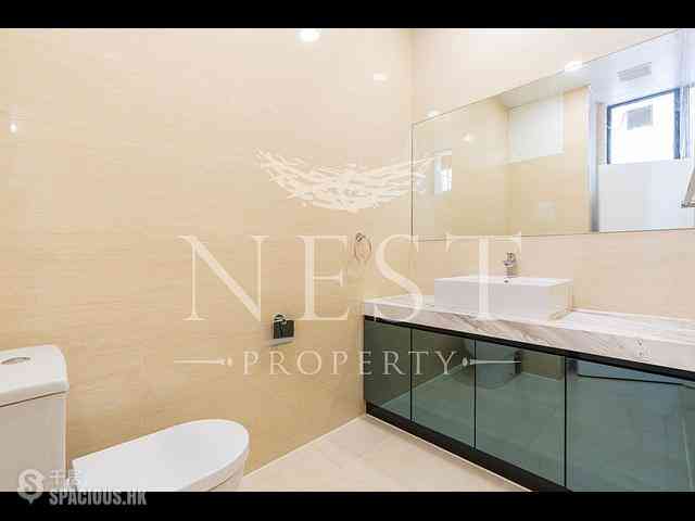 Chung Hom Kok - Coral Villas 17