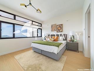 Chung Hom Kok - Coral Villas 10