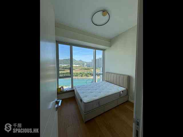 Tseung Kwan O - Monterey 04