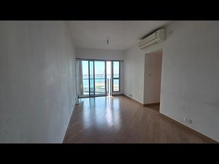 Tung Chung - Century Link Phase 1 Tower 3B 09