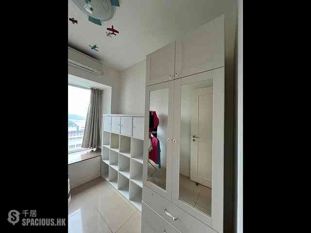 Tung Chung - Caribbean Coast Phase 1 Monterey Cove Tower 3 08