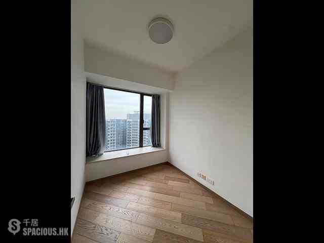 Tung Chung - The Visionary Tower 3 04