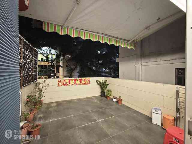 North Point - Kin Yip Mansion 01