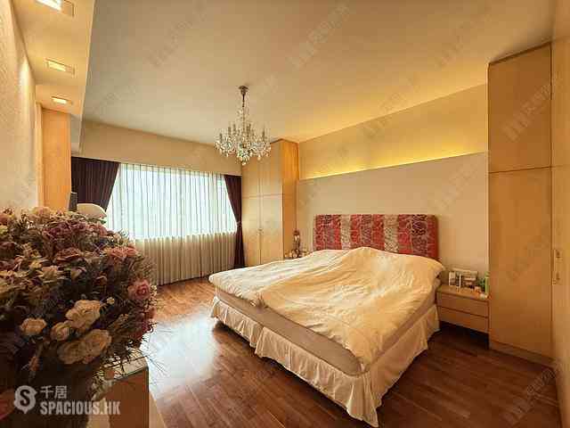 Repulse Bay - Repulse Bay Garden Block 6 12