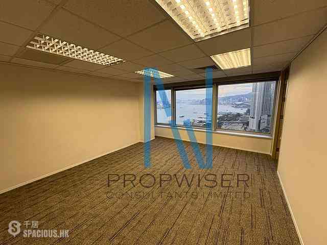 Sheung Wan - Shun Tak Centre - China Merchants Tower 02