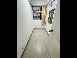 Mong Kok - Kwong Yuen Building 03