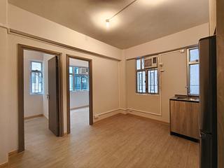Wan Chai - Hennessy Building 06