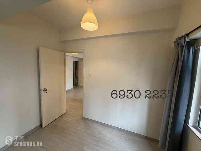 Soho - Ideal House 03