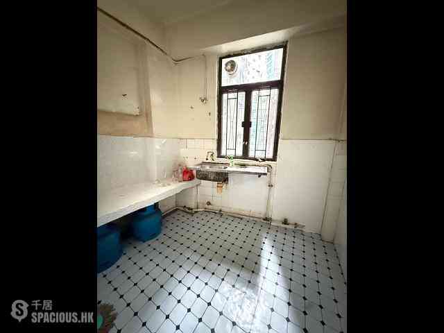 Central - 26A, Peel Street 03