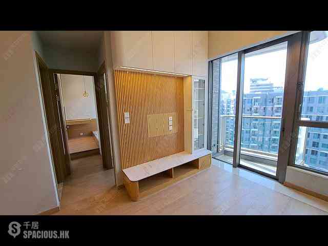 Pak Shek Kok - Solaria Tower 9 03