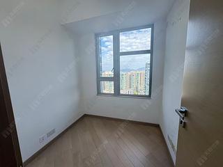 Pak Shek Kok - St Martin Phase 1 Tower 3 06