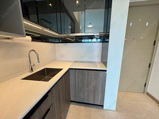 Pak Shek Kok - St Martin Phase 1 Tower 3 04