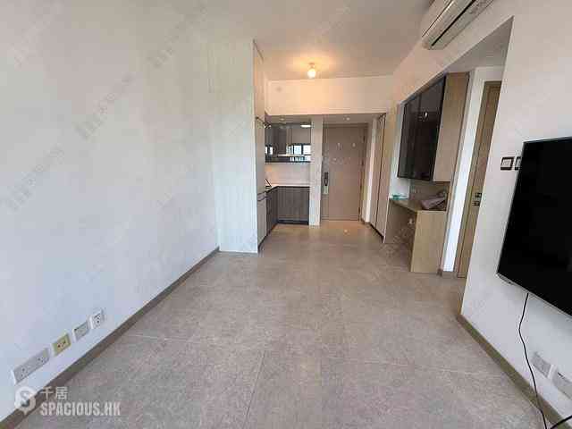 Pak Shek Kok - St Martin Phase 1 Tower 3 01