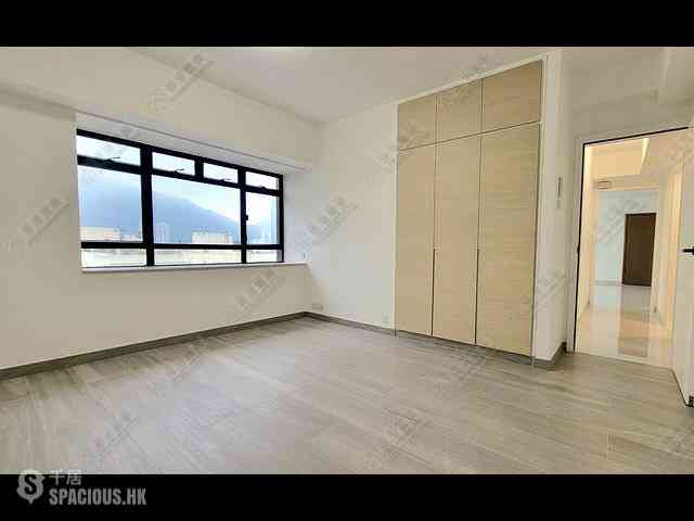 Jardines Lookout - Cavendish Heights Block 8 07