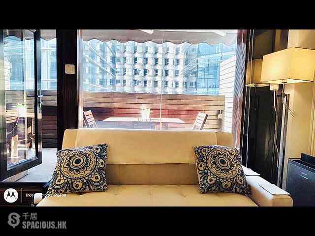 Wan Chai - Rialto Building 01