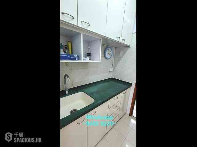 Sheung Wan - Yu Hing Mansion 06