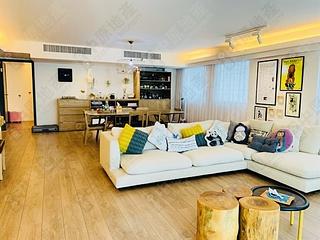 Pok Fu Lam - Villa Cecil 02