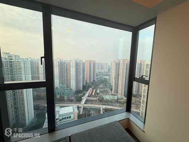 Tin Shui Wai - Yoho West Phase 1 Tower 3B 09