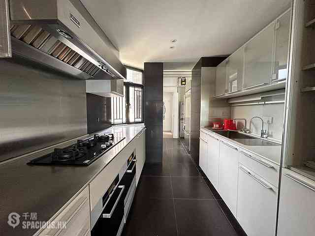 Jardines Lookout - Cavendish Heights Block 7 04