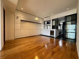 Jardines Lookout - Cavendish Heights Block 7 02