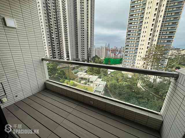 Jardines Lookout - Cavendish Heights Block 7 05