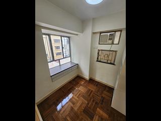 Sai Ying Pun - Po Fung Building 04