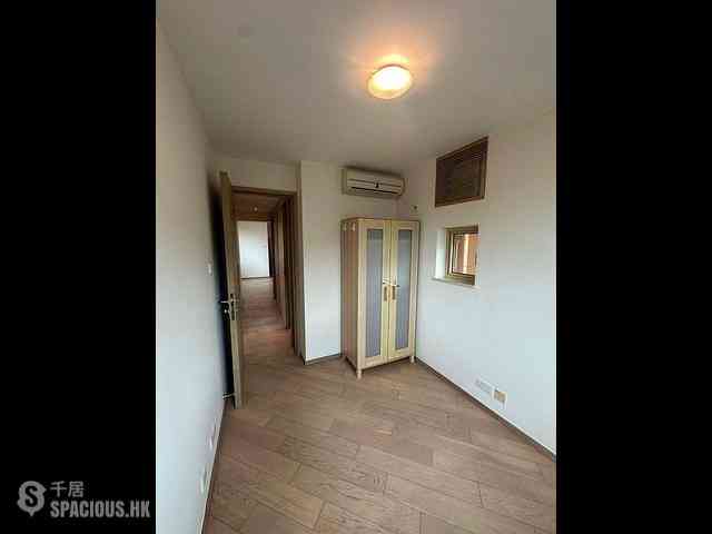 Hung Hom - Harbour Place Block 6 03