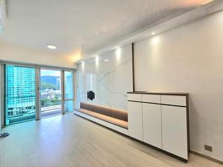 Tung Chung - Coastal Skyline Phase 4 Le Bleu Deux 02