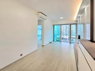 Tung Chung - Coastal Skyline Phase 4 Le Bleu Deux 03