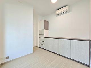 Tung Chung - Coastal Skyline Phase 4 Le Bleu Deux 13