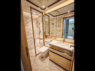 Cheung Sha Wan - Grand Victoria Phase 2 Grand Victoria II 08