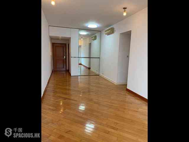 Hung Hom - Royal Peninsula Block 1 02
