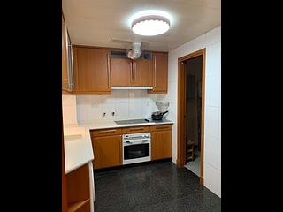 Hung Hom - Royal Peninsula Block 1 07