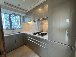 Ap Lei Chau - Larvotto Block 7 03