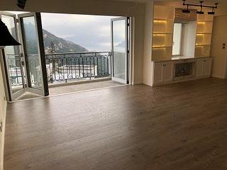 Chung Hom Kok - Villa Piubello 15