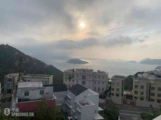 Chung Hom Kok - Villa Piubello 16