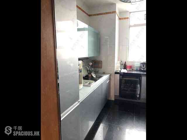 Tai Hang - The Legend Block 5 07