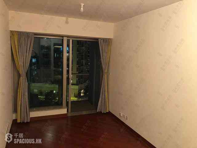 Wan Chai - The Avenue Phase 1 Block 5 03