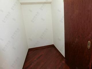 Wan Chai - The Avenue Phase 1 Block 5 06