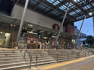 Sai Ying Pun - 33, Bonham Road 02