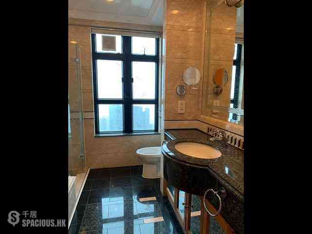 Fortress Hill - Le Sommet Block 1 10