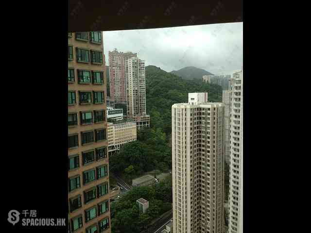 Fortress Hill - Le Sommet Block 1 14
